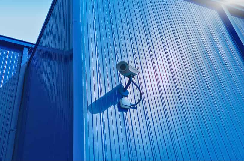 8 Motive sa alegi camere cu microfon pentru securitate