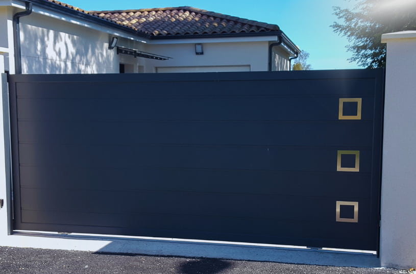 De ce sa alegi o poarta automata in locul uneia manuale?