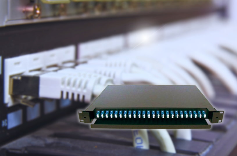 Cum functioneaza un patch panel pentru fibra optica?