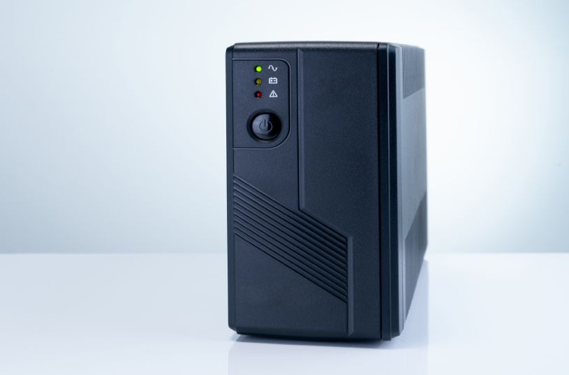 Tehnologii de comutare ale UPS-urilor pentru protectia echipamentelor