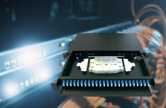 Ce este un display interactiv 4K cu UHD.