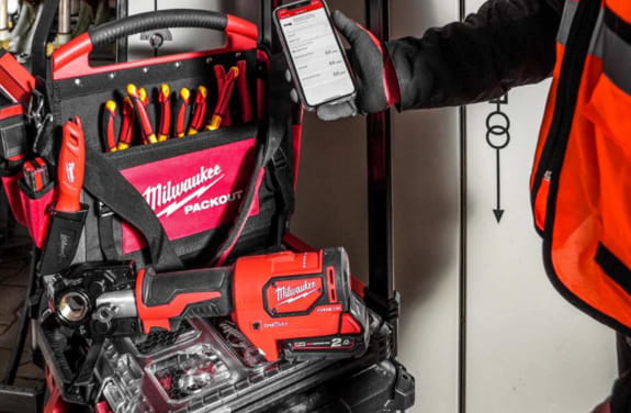 Presa hidraulica pentru cabluri cu rezultate precise.