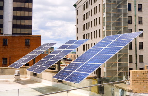 Tablou electric anti-insulare pentru protectia echipamentelor fotovoltaice.