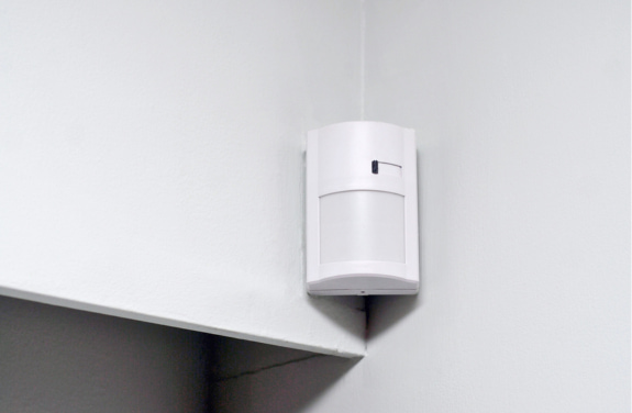 Top motive sa alegi un sistem alarma wireless.