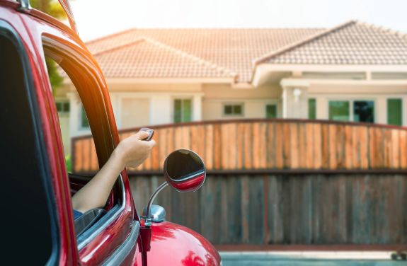 Investitie inteligenta care aduce economii cu un sistem automatizare porti.