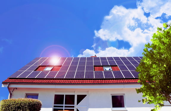 Sistem fotovoltaic complet pentru economii la energie electrica.