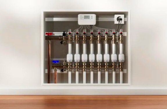 Termostat pentru incalzire in pardoseala cu functii inteligente.