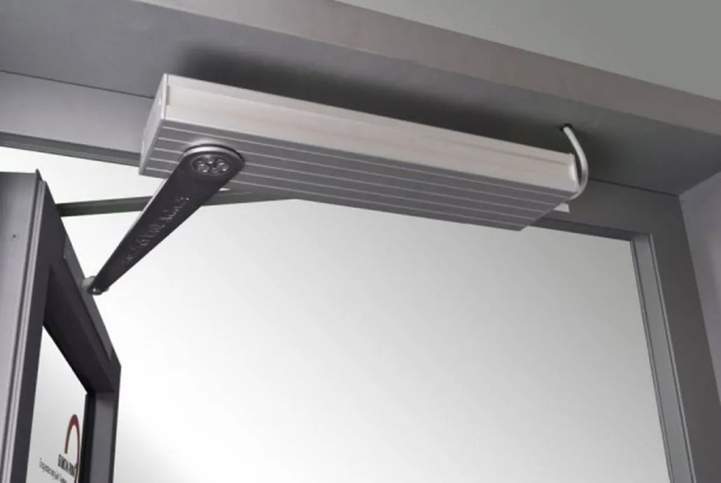 Automatizare pentru desfumare potrivita pentru usi, deschidere la 122°, 24V, 300 N, SIMON-RWA-300N