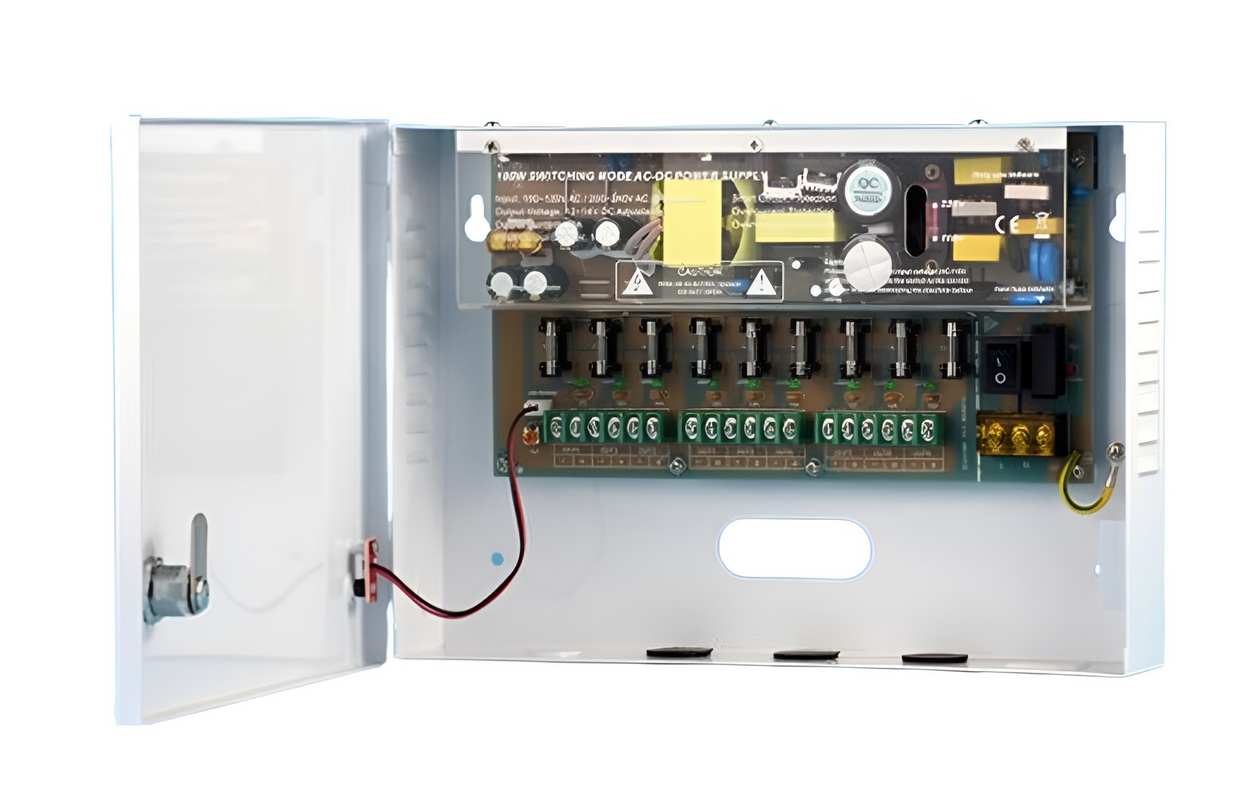 Sursa de alimentare 12V 15A cu 9 iesiri protejate, cutie din metal, ZTS1215-09F